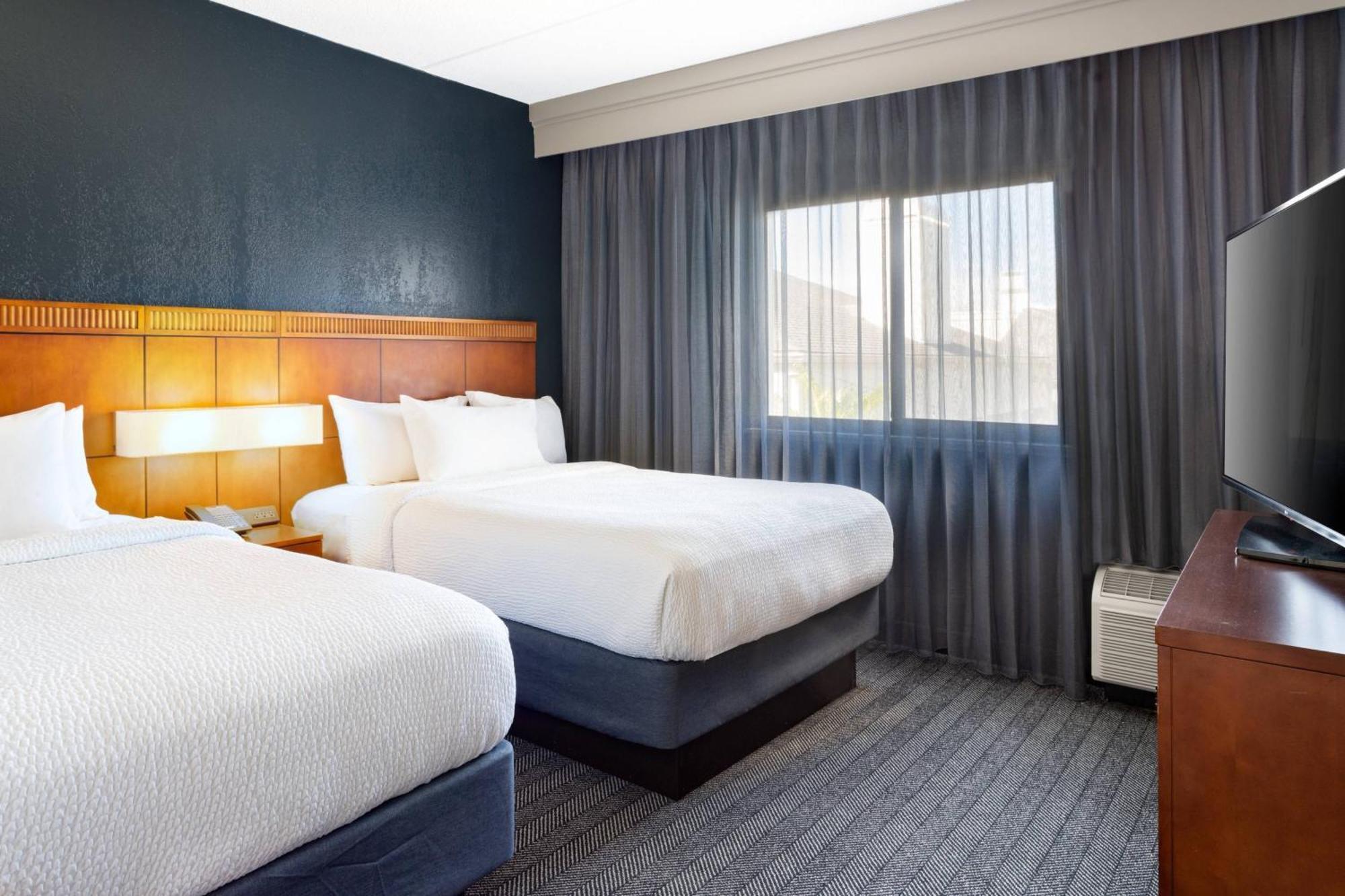Courtyard Tampa Westshore/Airport Εξωτερικό φωτογραφία