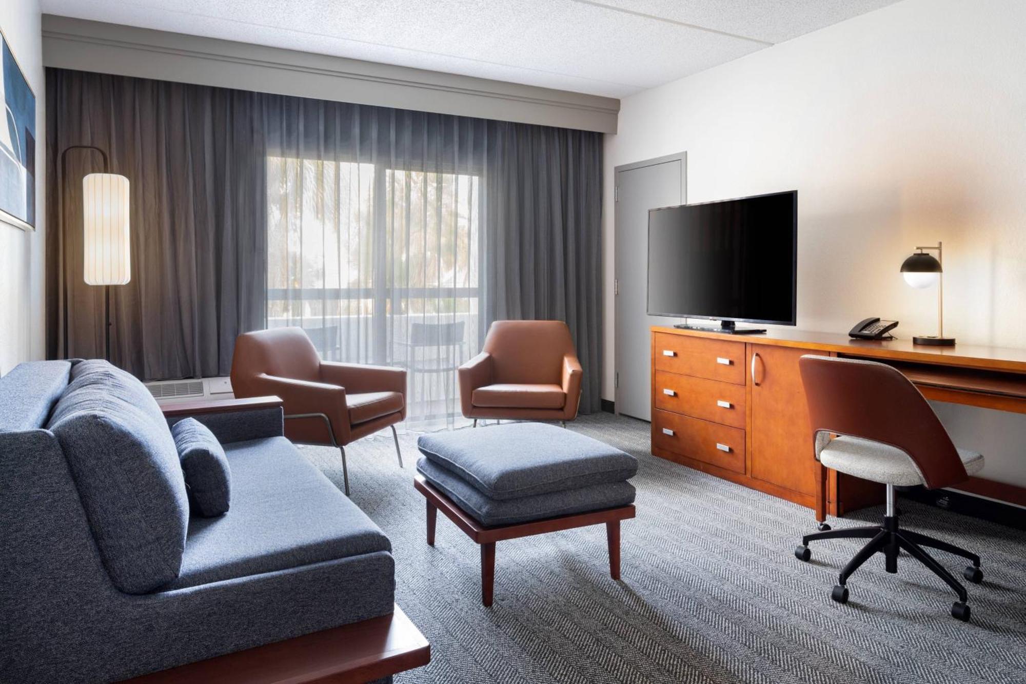 Courtyard Tampa Westshore/Airport Εξωτερικό φωτογραφία