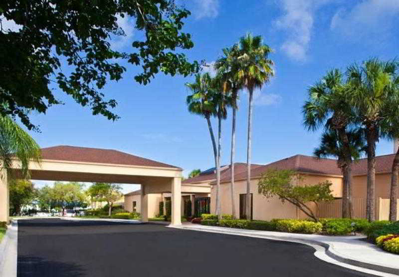 Courtyard Tampa Westshore/Airport Εξωτερικό φωτογραφία